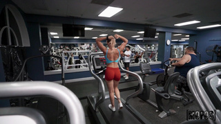 Порно актриса Kelsey Kane
